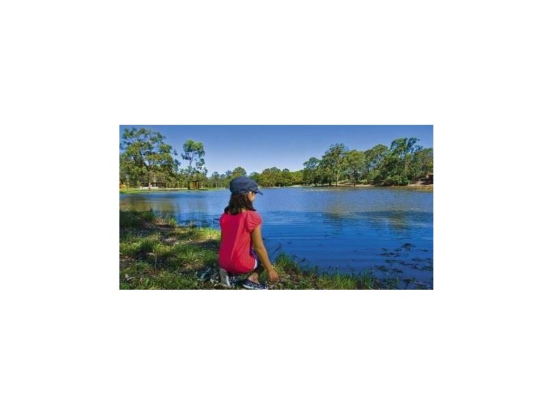 15 Bunya Pine Pl, Mount Cotton QLD 4165