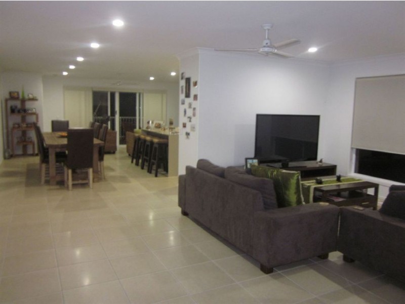 15 Bunya Pine Place, Mount Cotton QLD 4165