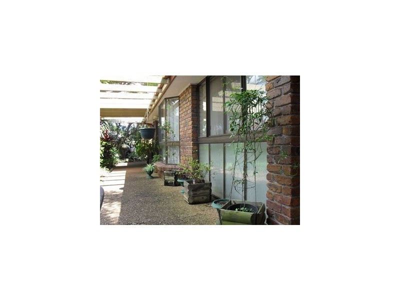 676 Old Cleveland Rd, Wellington Point QLD 4160