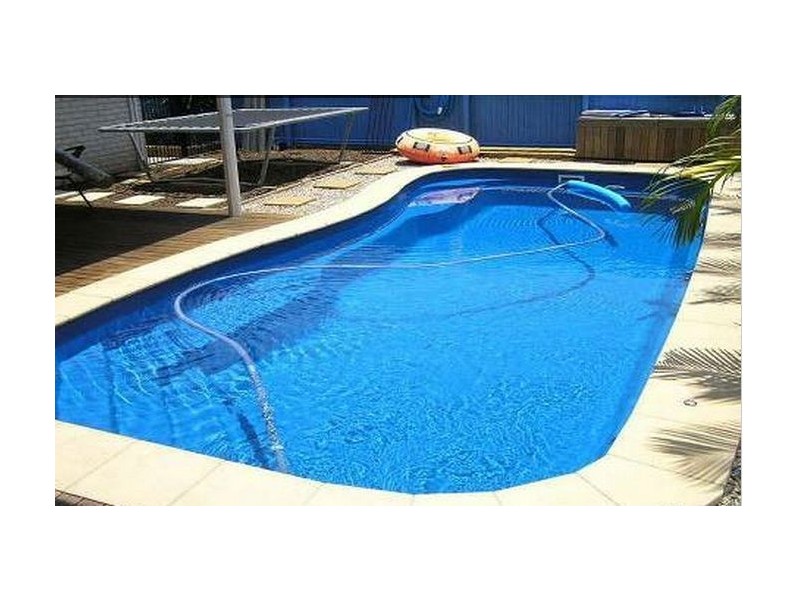 37 Parklink Drive, Redland Bay QLD 4165