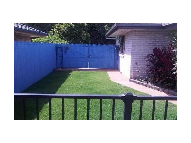 37 Parklink Drive, Redland Bay QLD 4165
