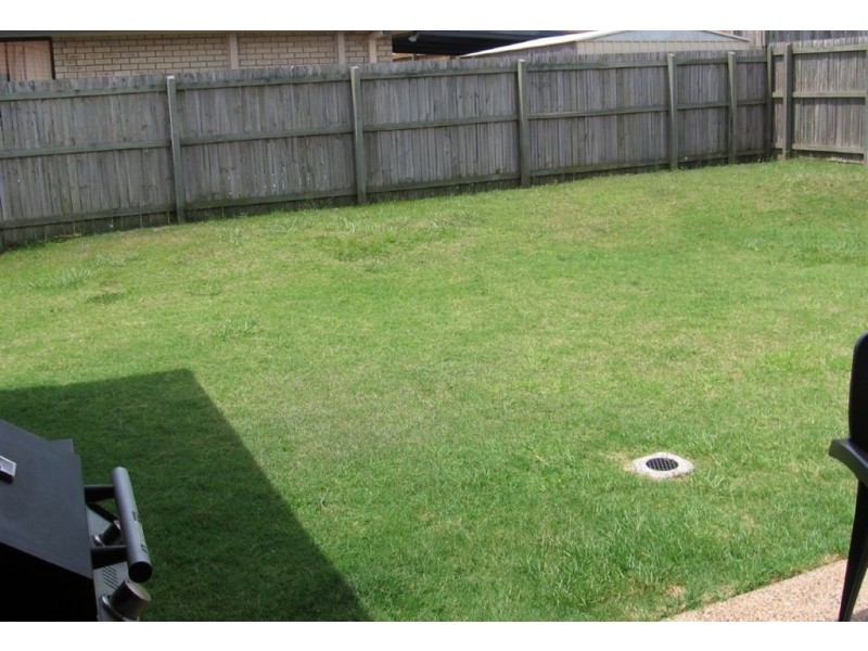 8 Horizon Place, Redland Bay QLD 4165