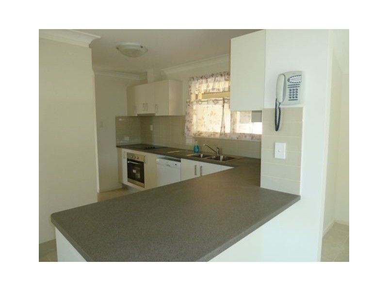 4 Rosebud Esplanade, Victoria Point QLD 4165