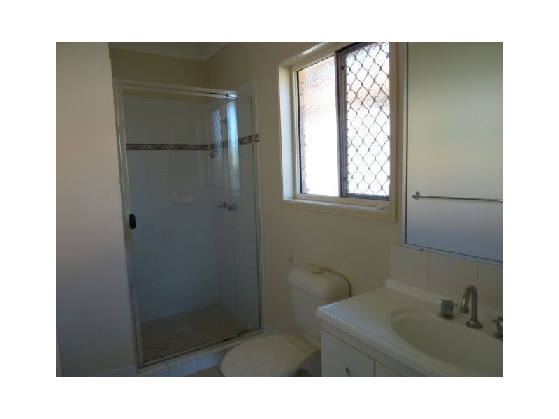 18 Lime Street, Redland Bay QLD 4165