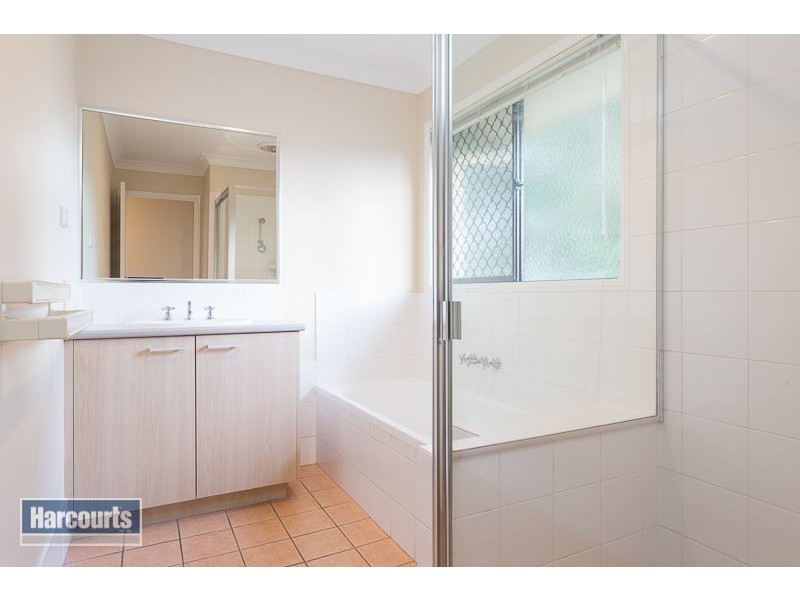 24 Lime Street, Redland Bay QLD 4165