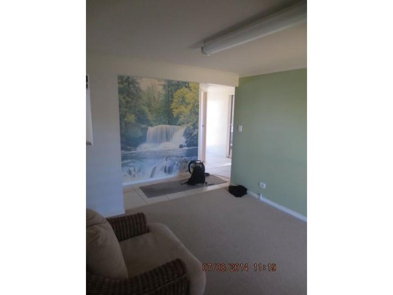 2 Lindon Street, Birkdale QLD 4159