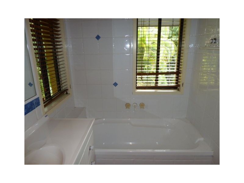 131 Point O’Halloran Rd, Victoria Point QLD 4165