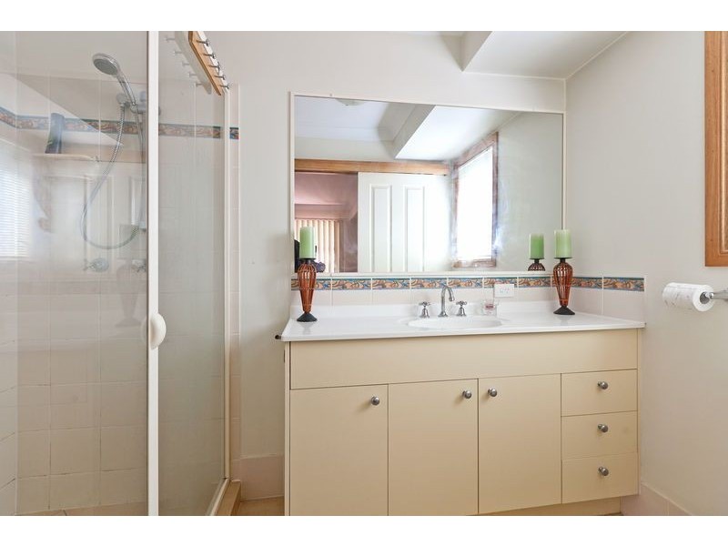 10 Bush Cherry Place, Thornlands QLD 4164