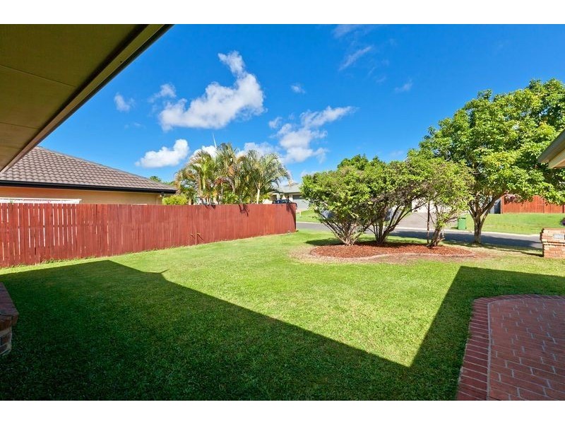 10 Bush Cherry Place, Thornlands QLD 4164