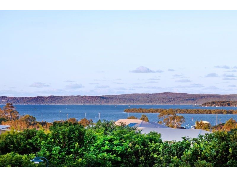 3 Keirnan Street, Redland Bay QLD 4165