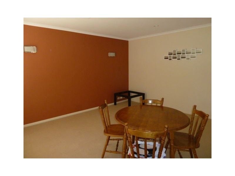 24 Gladebourne Cres, Victoria Point QLD 4165