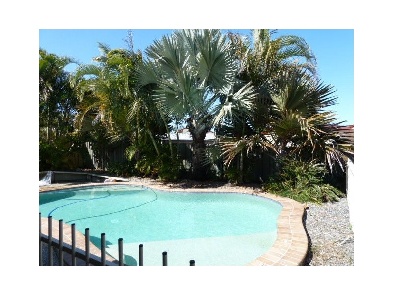 53 Prescoter Dr, Victoria Point QLD 4165