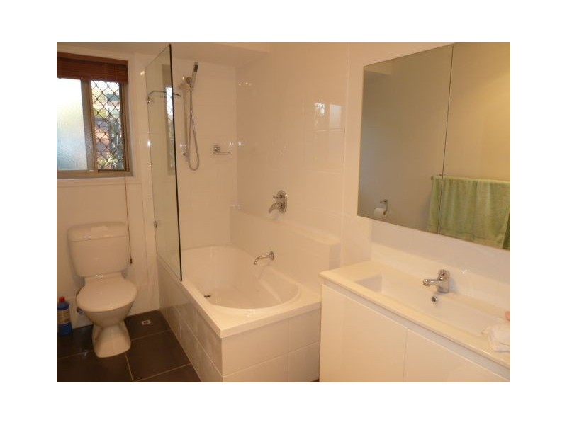 53 Prescoter Dr, Victoria Point QLD 4165