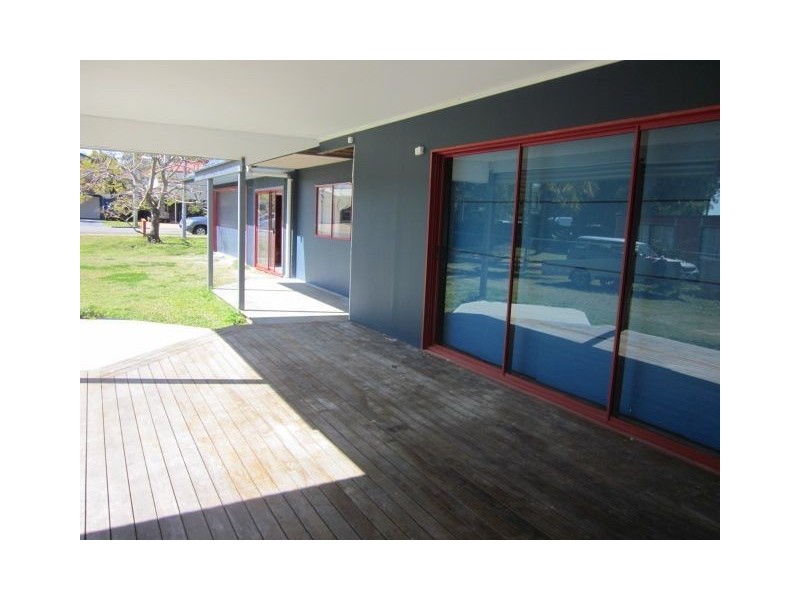 178 Mooroondu Rd, Thorneside QLD 4158