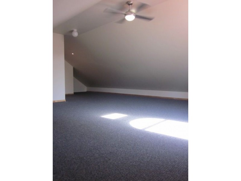 178 Mooroondu Rd, Thorneside QLD 4158