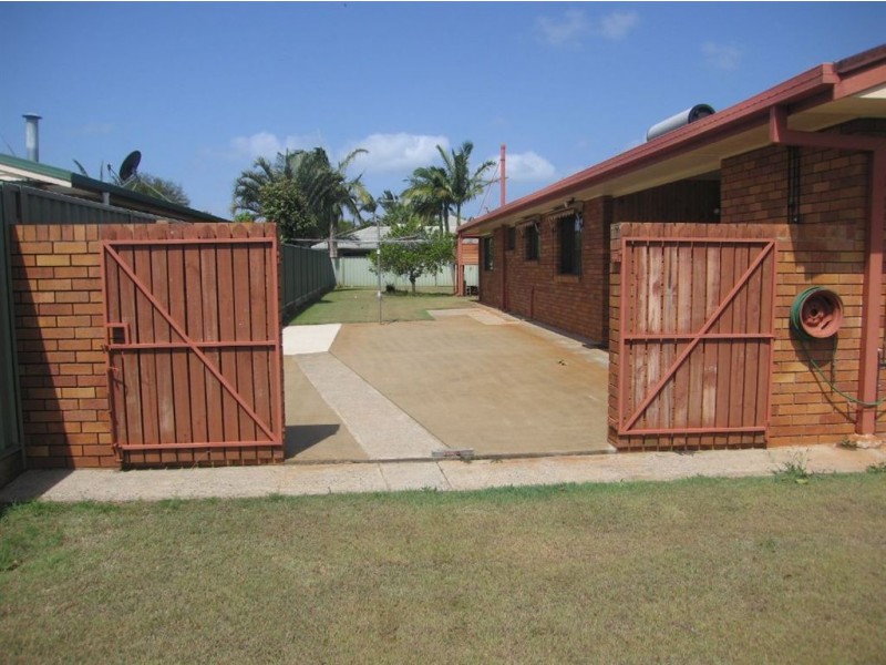 25-27 Bay Street, Redland Bay QLD 4165