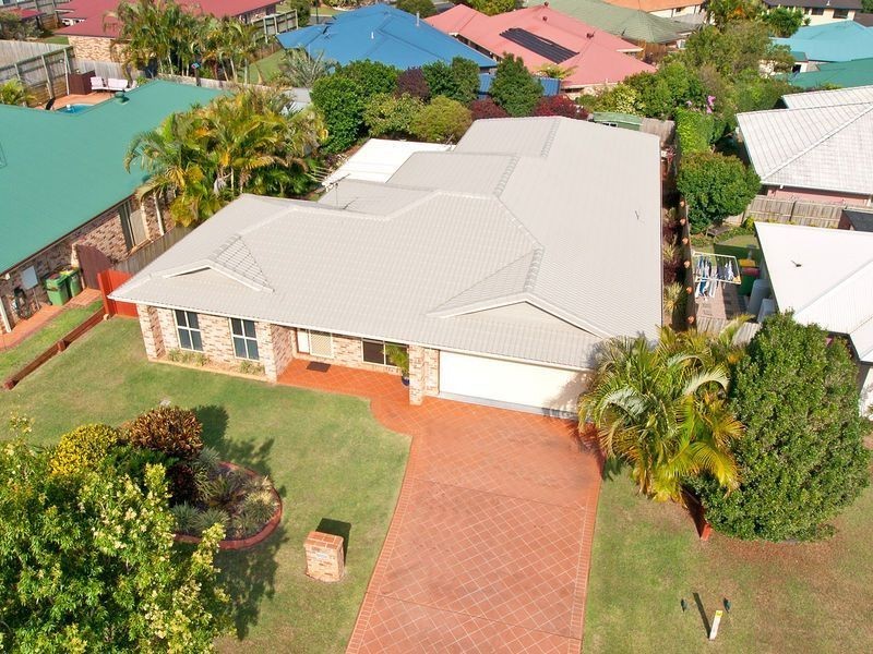 13 Attenborough Circuit, Redland Bay QLD 4165