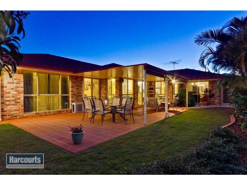 13 Attenborough Circuit, Redland Bay QLD 4165