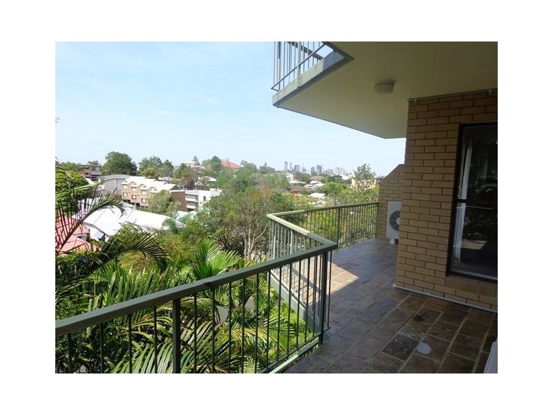 8/115 Sherwood Road, Toowong QLD 4066