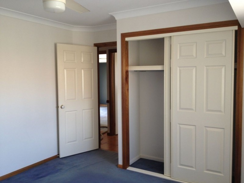 21 Attenborough Cct, Redland Bay QLD 4165