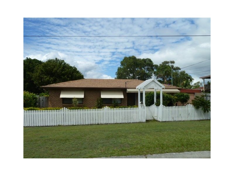 16 Wattle Street, Victoria Point QLD 4165