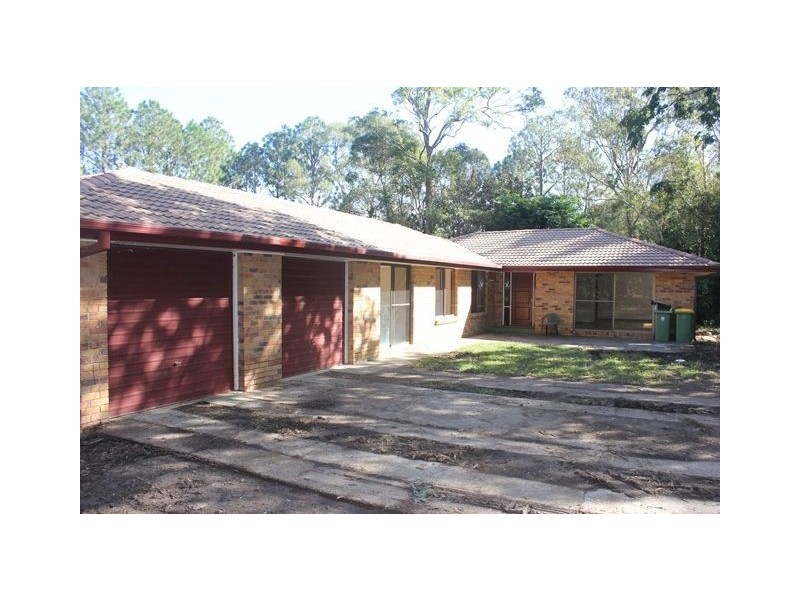 65 Giles Road, Redland Bay QLD 4165