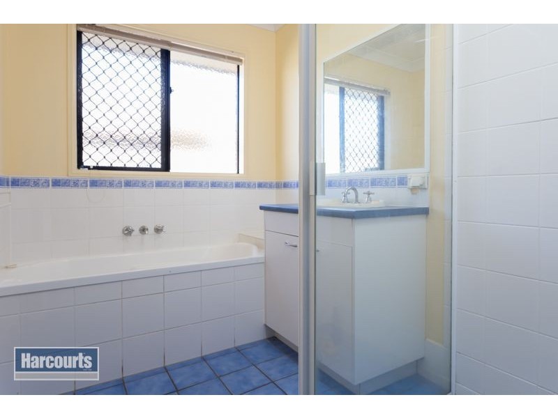 5 Fernwood Close, Victoria Point QLD 4165