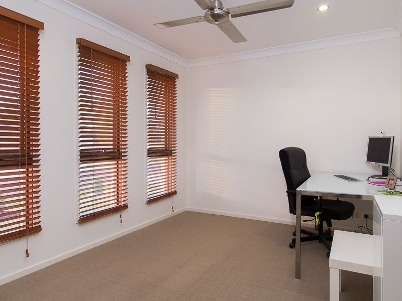 9 Penda Cct, Victoria Point QLD 4165