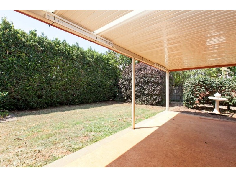 12 Garrett Place, Redland Bay QLD 4165