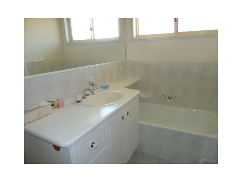 10 Glen Road, Victoria Point QLD 4165