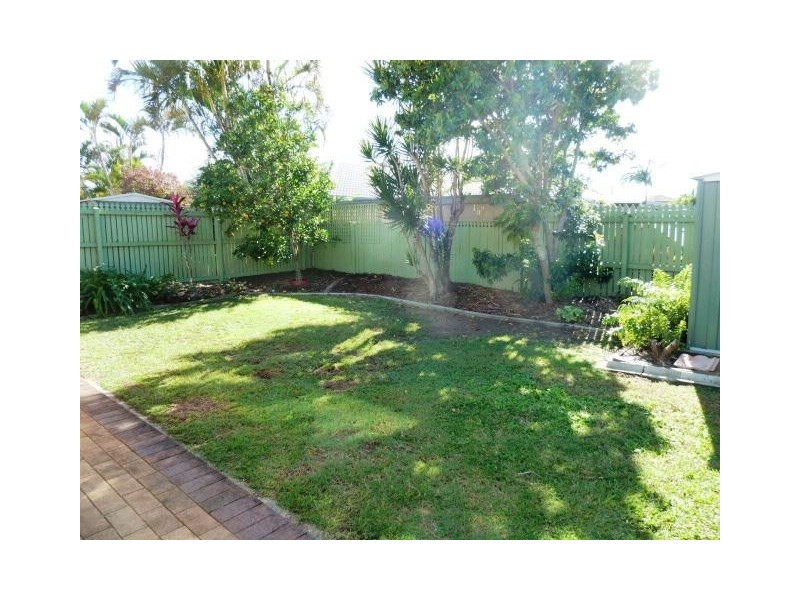 10 Glen Road, Victoria Point QLD 4165