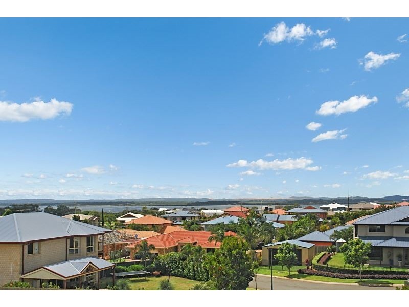 4 Creedin Court, Redland Bay QLD 4165