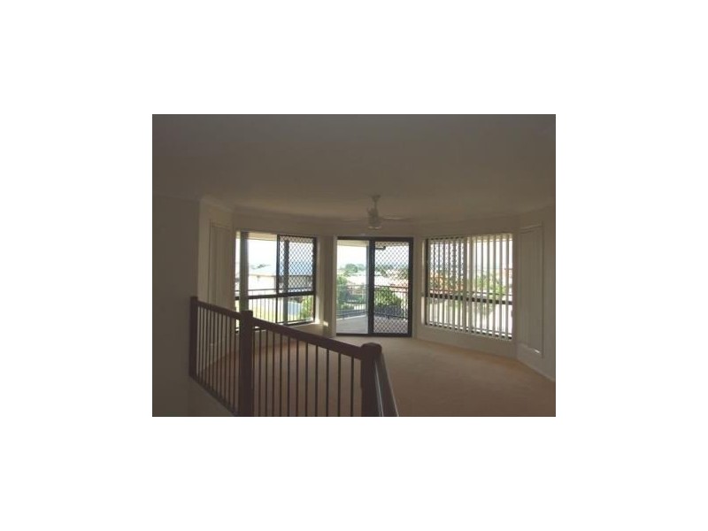 4 Creedin Court, Redland Bay QLD 4165
