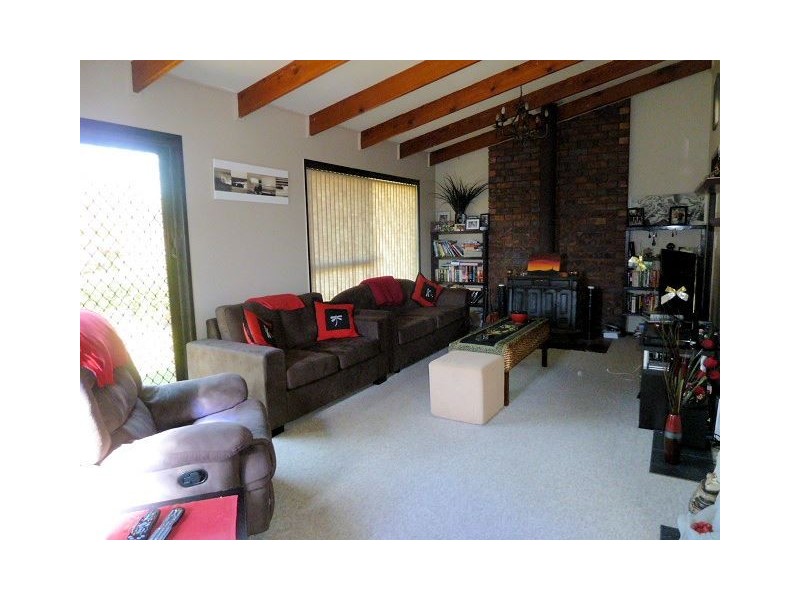 4 Matthew Street, Victoria Point QLD 4165