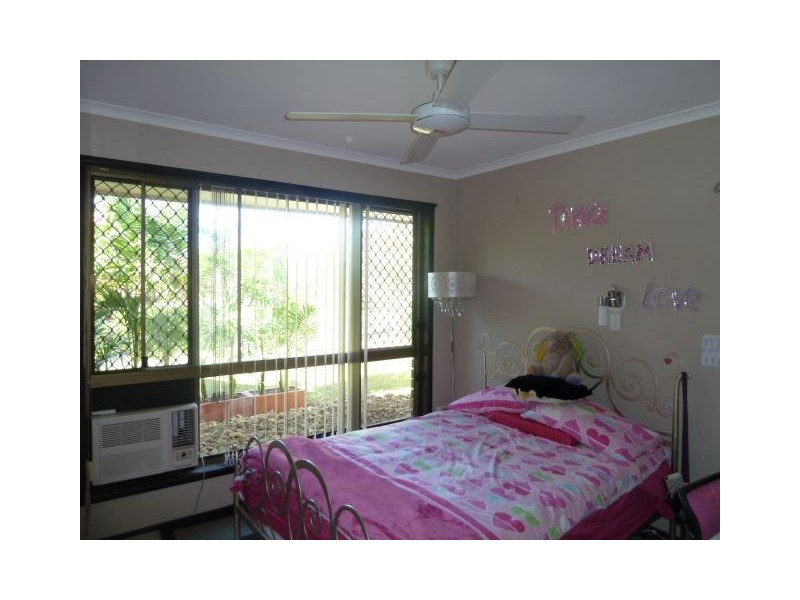 4 Matthew Street, Victoria Point QLD 4165