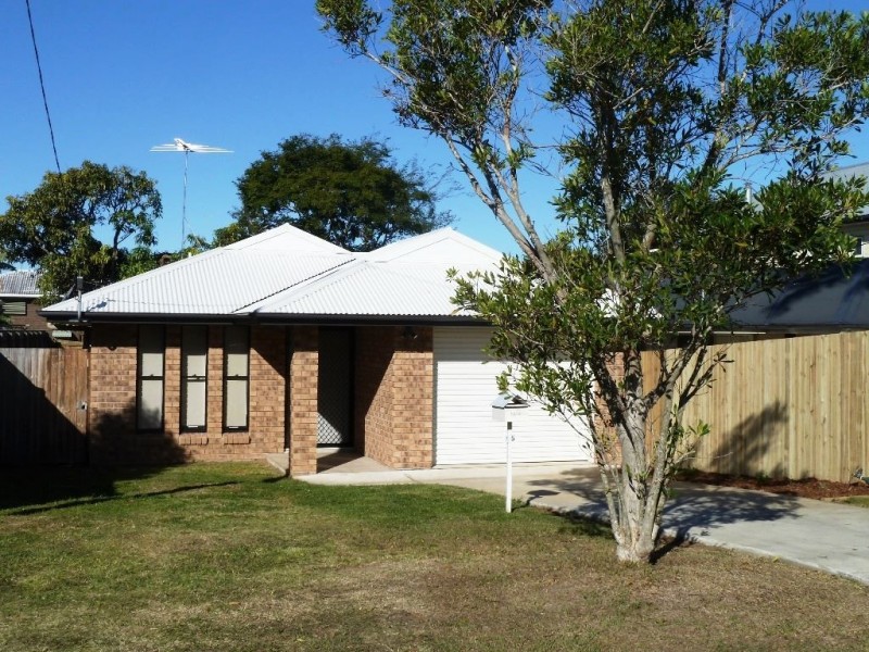 15 Tina Street, Redland Bay QLD 4165