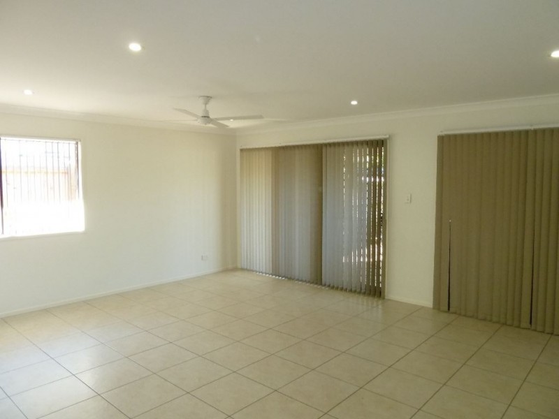15 Tina Street, Redland Bay QLD 4165