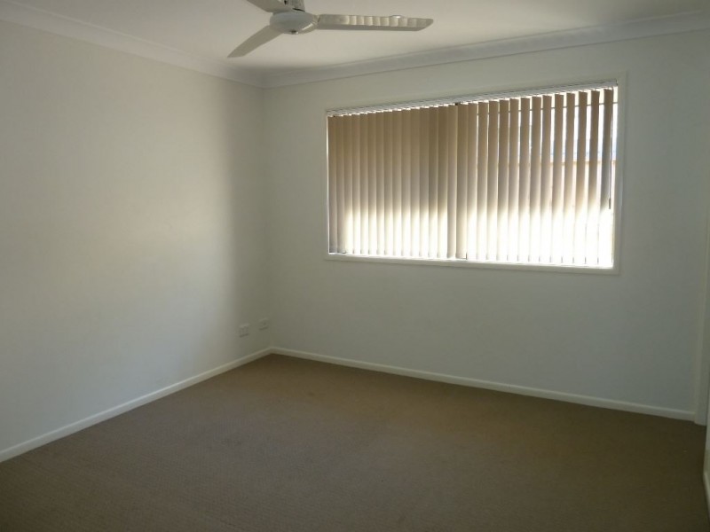 15 Tina Street, Redland Bay QLD 4165