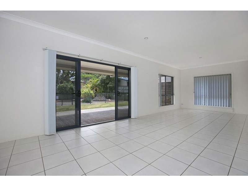 13 Fleay Street, Redland Bay QLD 4165