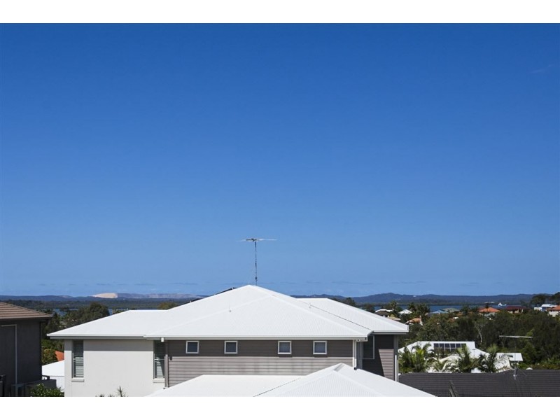 13 Fleay Street, Redland Bay QLD 4165