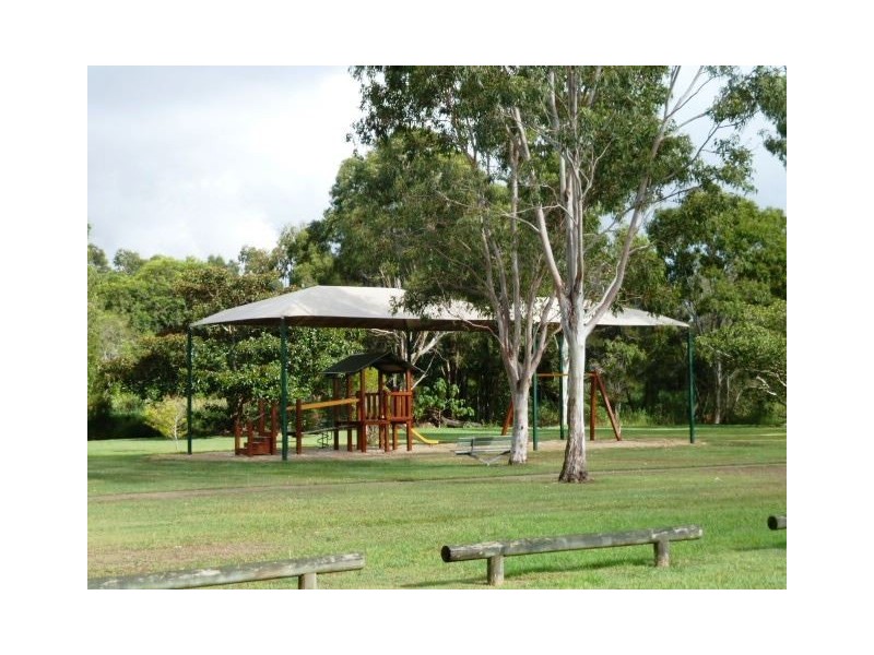 31 The Boulevard, Redland Bay QLD 4165