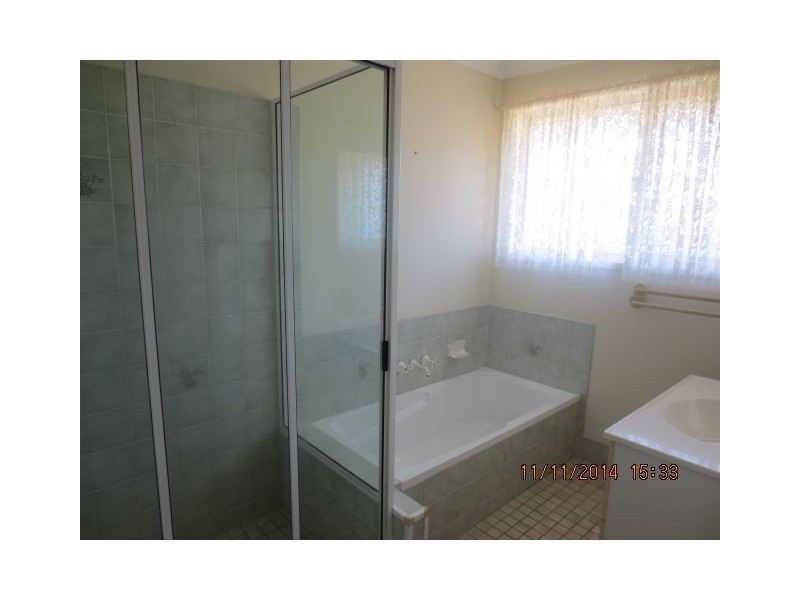 1 Camellia Court, Victoria Point QLD 4165