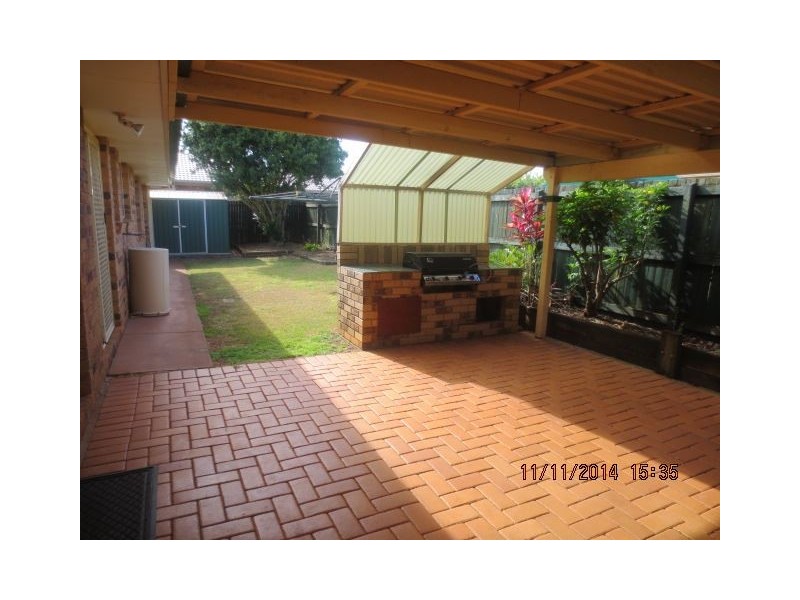1 Camellia Court, Victoria Point QLD 4165