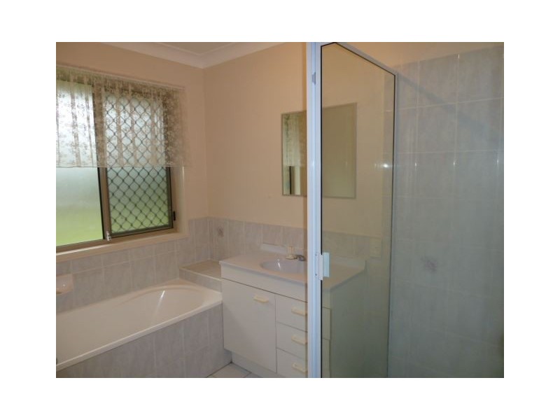 25 Finucane Road, Capalaba QLD 4157