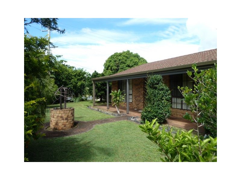 2 Sutton Street, Victoria Point QLD 4165