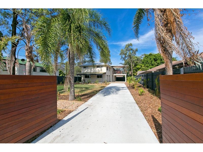 60 Muriel Street, Redland Bay QLD 4165