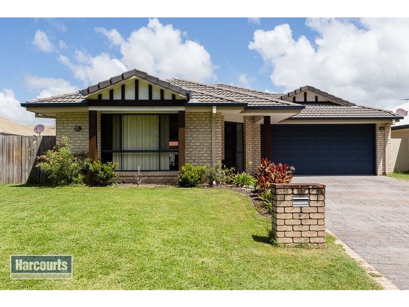11 McConechy Drive, Victoria Point QLD 4165