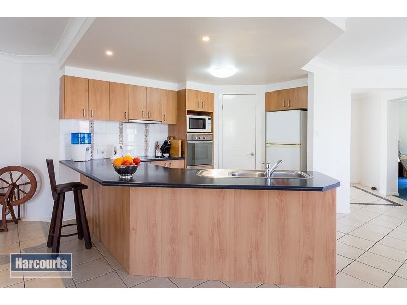 11 McConechy Drive, Victoria Point QLD 4165