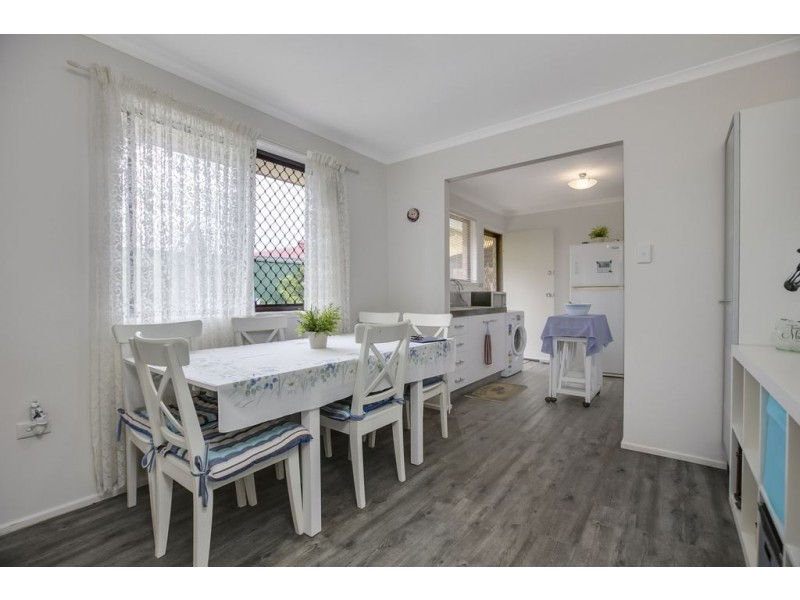 2 Sutton Street, Victoria Point QLD 4165