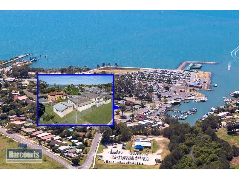 18 Outridge Street, Redland Bay QLD 4165